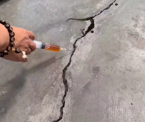 鱼台混凝土裂缝修补技术详解​